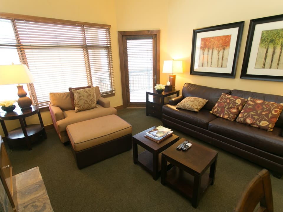 Rustic Lofted Steps from Mountain Adventure Save 20% on 7+ Nights! Apartment in Wasatch County