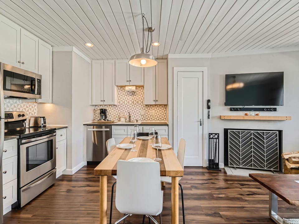 This home is outfitted with a fully-equipped kitchen &amp; Smart TV for dining &amp; entertainment.
