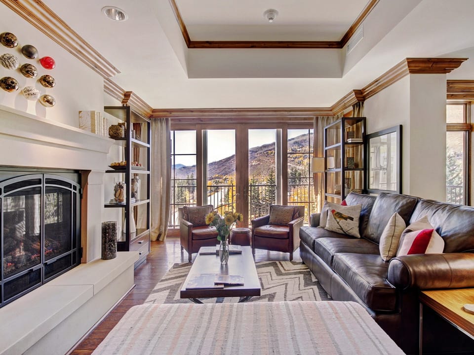 2BR Residence at the Ritz-Carlton with Valley View Save 20% on 7+ Nights! Apartment in Vail