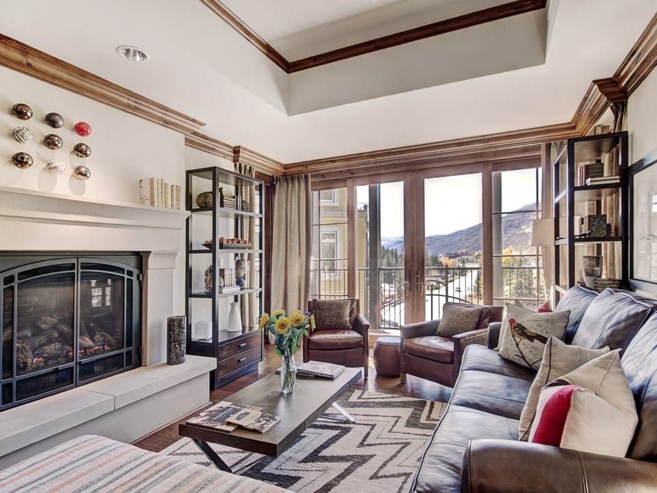 2BR Residence at the Ritz-Carlton with Valley View Save 20% on 7+ Nights! Apartment in Vail