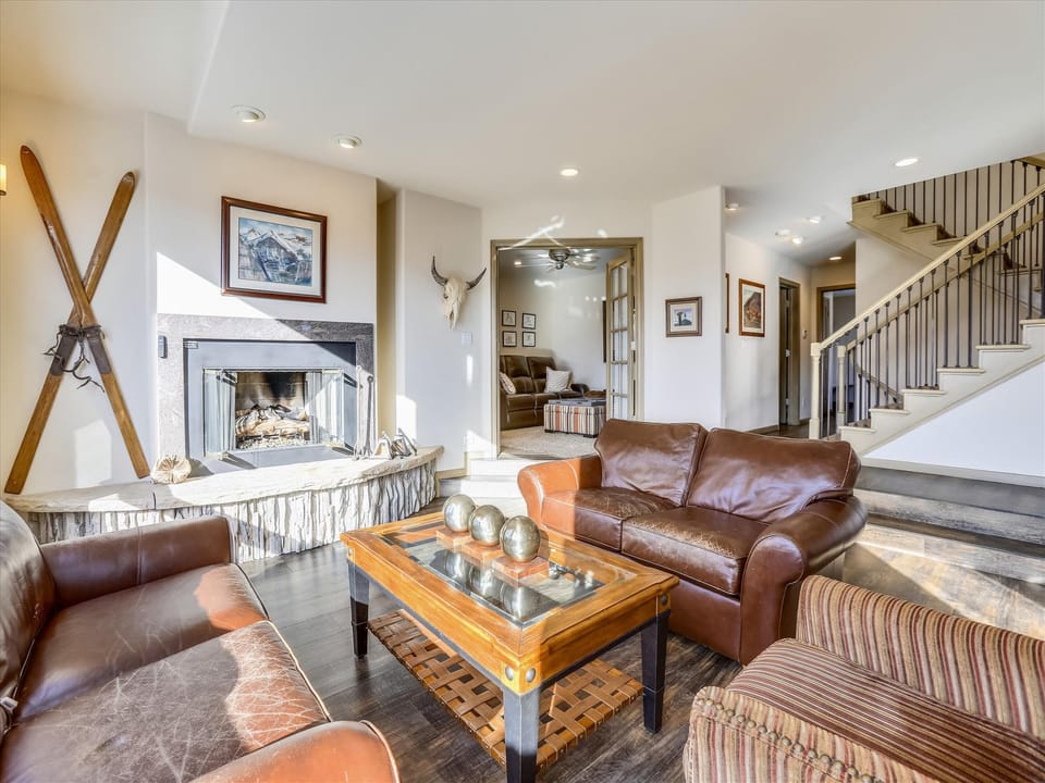 Living Area - Charter Ridge 10 - Breckenridge Vacation Rental