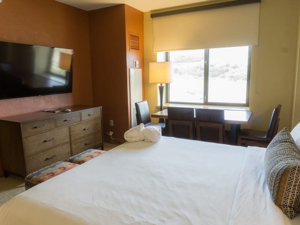 Renovated Studio with All of the Necessities Save 20% on 7+ Nights! Apartment in Wasatch County