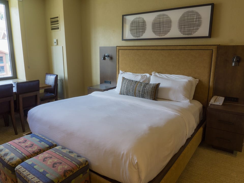 Next to the Red Pine Gondola for Great Winter View Save 20% on 7+ Nights! Apartment in Wasatch County