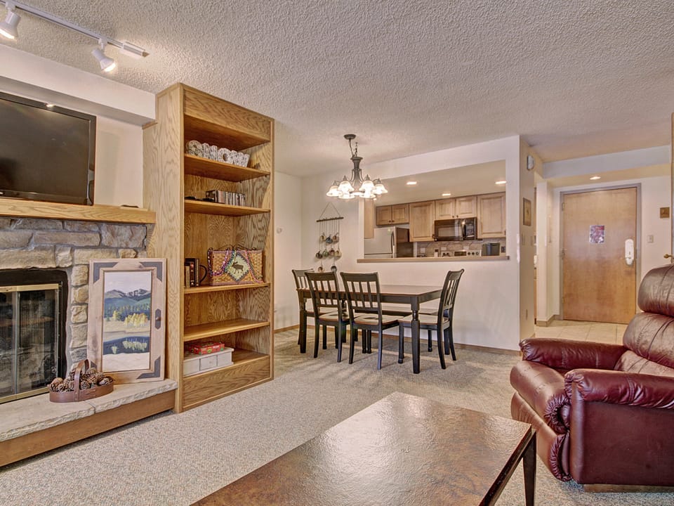 Open concept dining and living room.