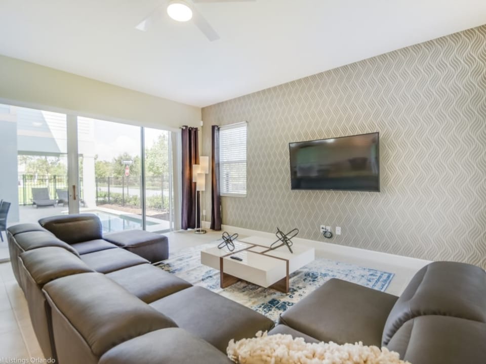 7786LL Villa in Four Corners