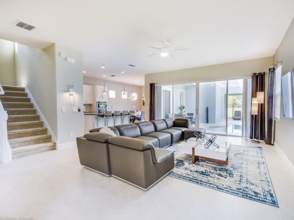 7786LL Villa in Four Corners