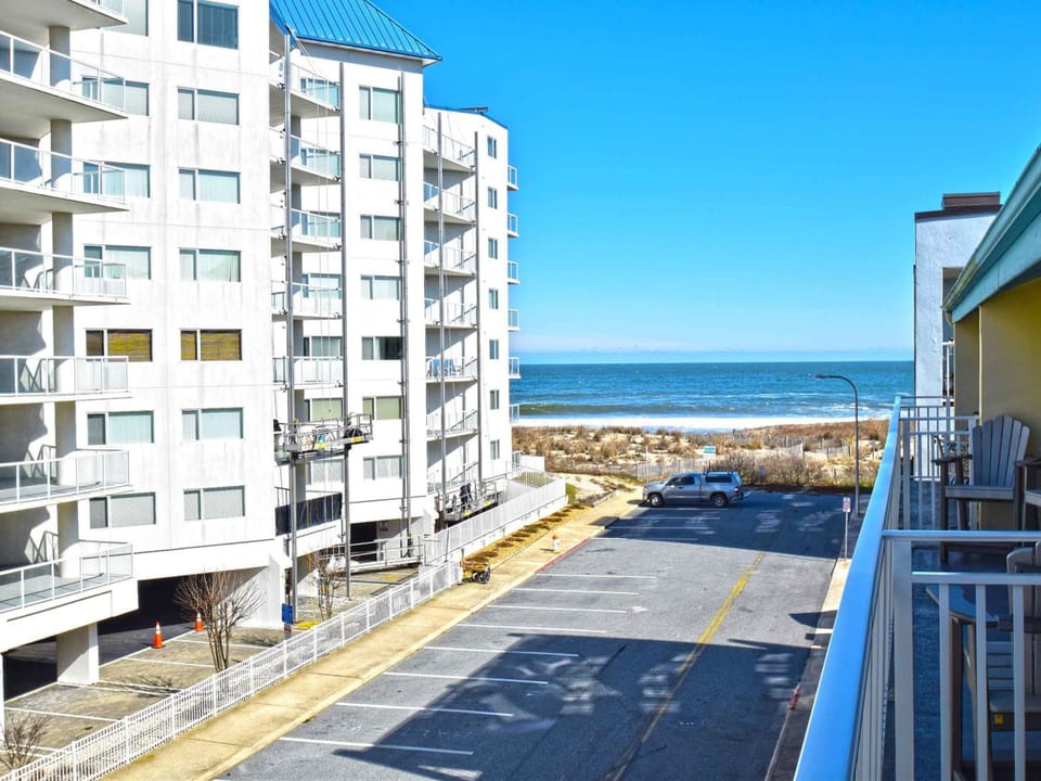 Surfside 60 Unit 303 Apartment in Ocean City