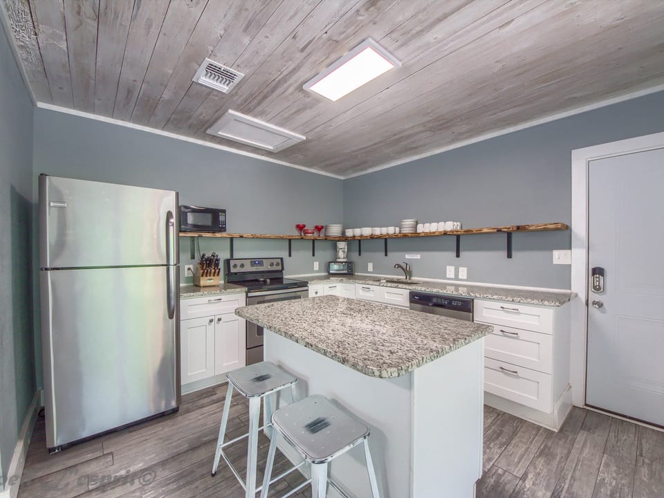 RR 8554 Blue Paradise House in Canyon Lake