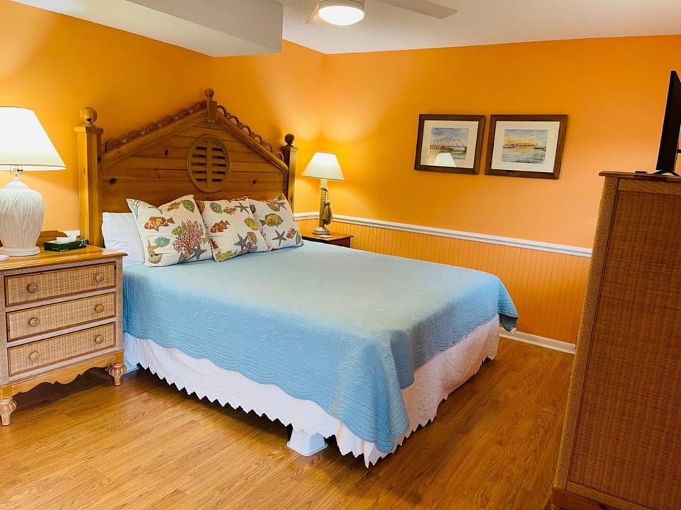 Lower Level King Bedroom