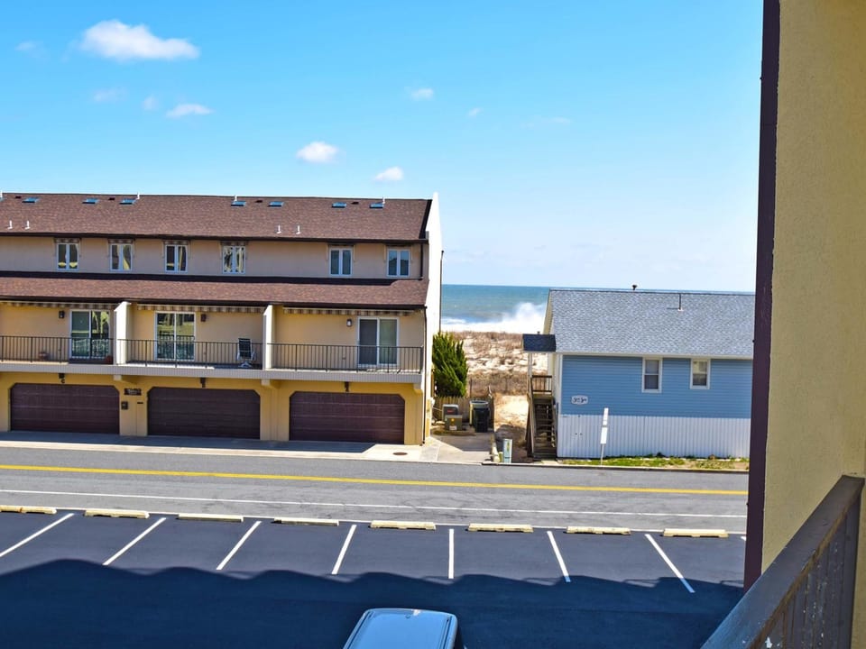 Seatime 303S Apartment in Ocean City