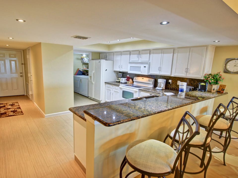 Edgewater Condo Unit #104 Apartment in South Padre Island