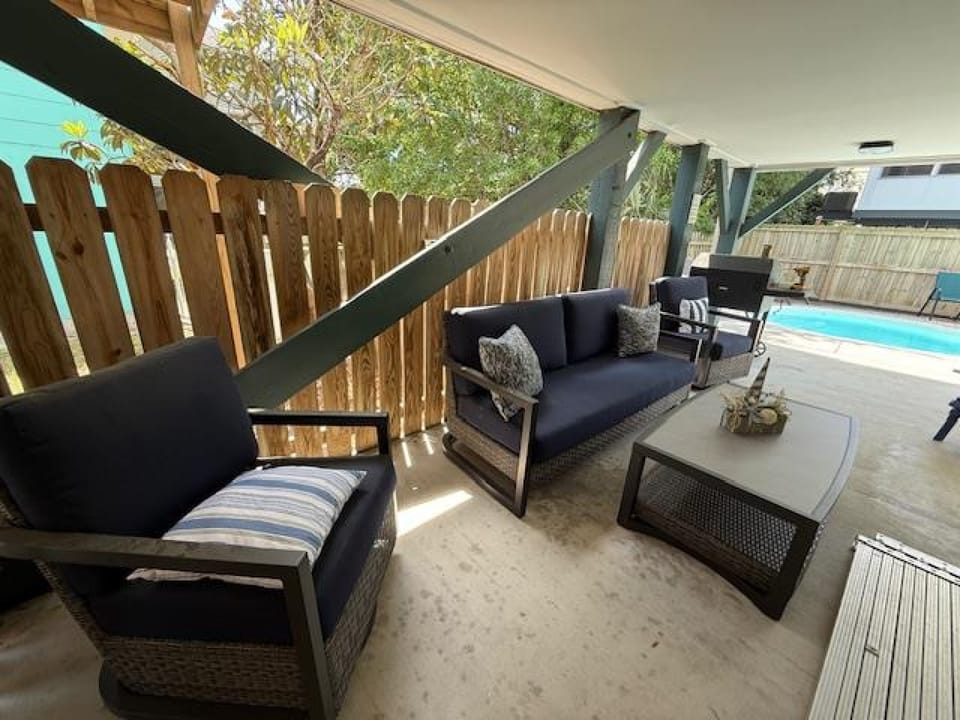 Pool sitting area