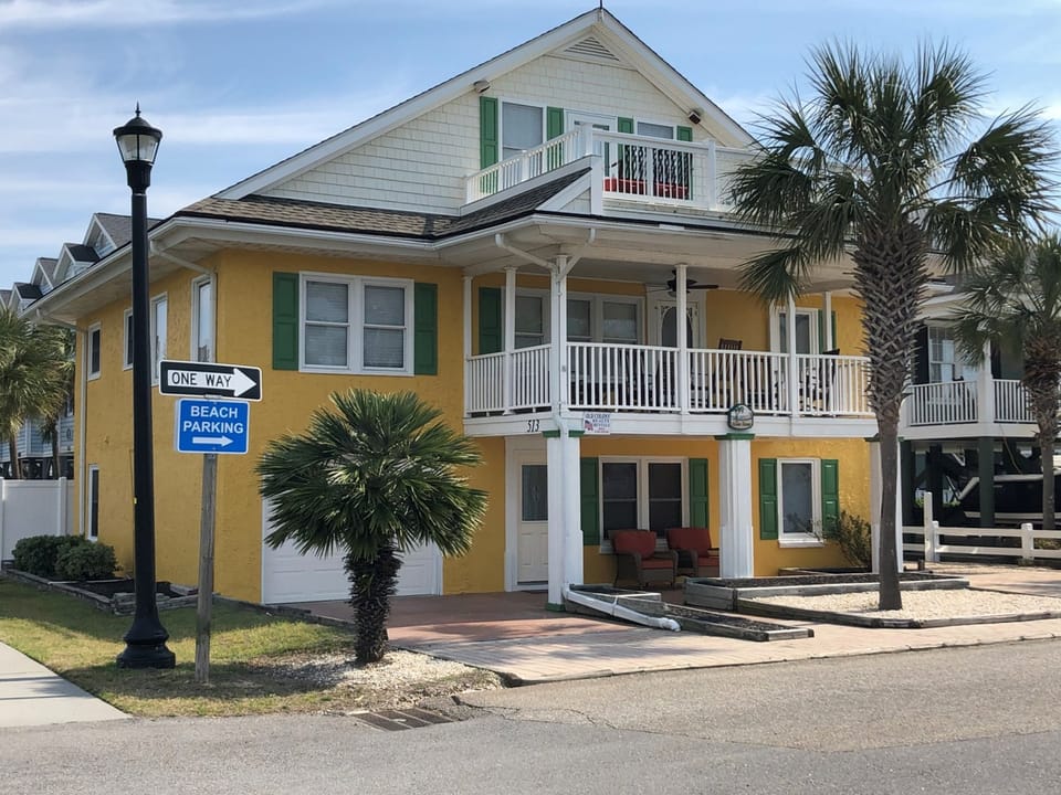 The Ocean House is on corner of Ocean Blvd and 6th