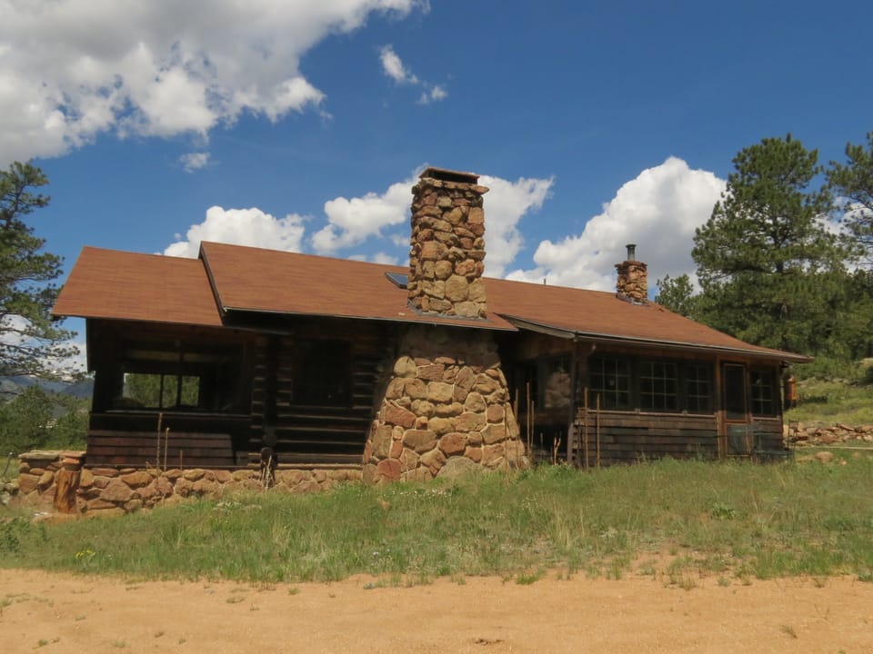 MacCracken Homestead - Exterior view of the homestead
