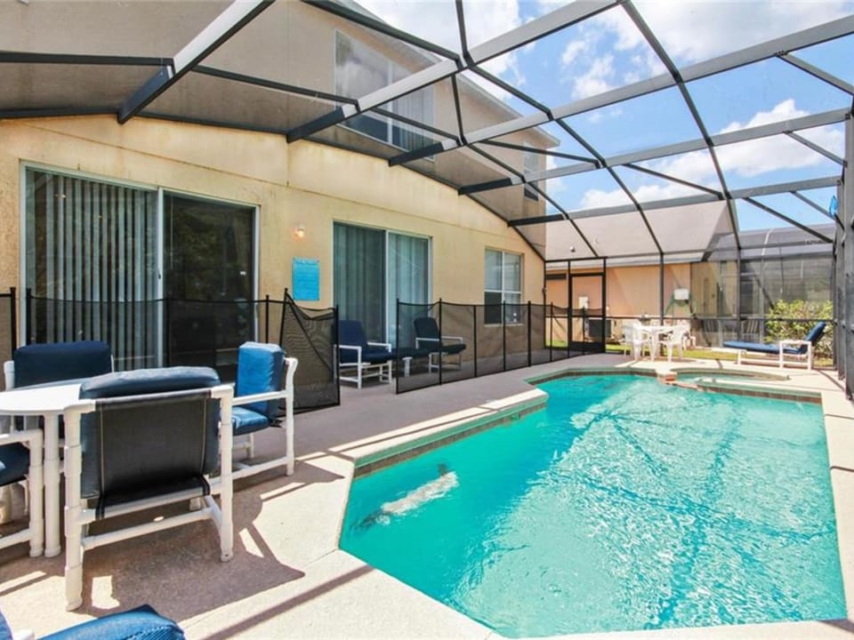 Luxuriate in Our Spacious 7BR, 4.5BA Villa (155C) Villa in Kissimmee