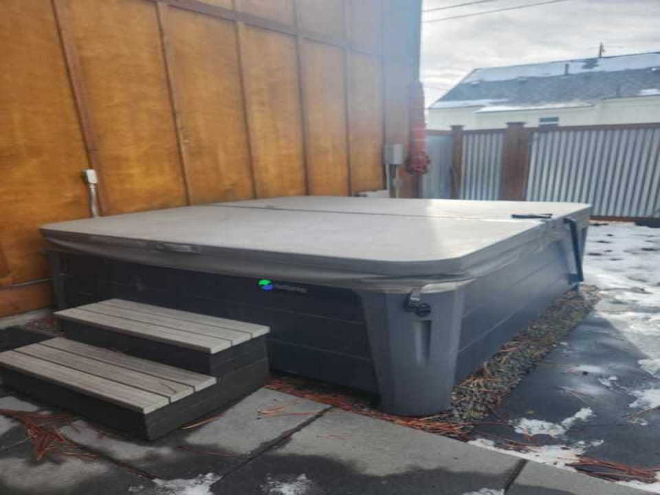 Tub