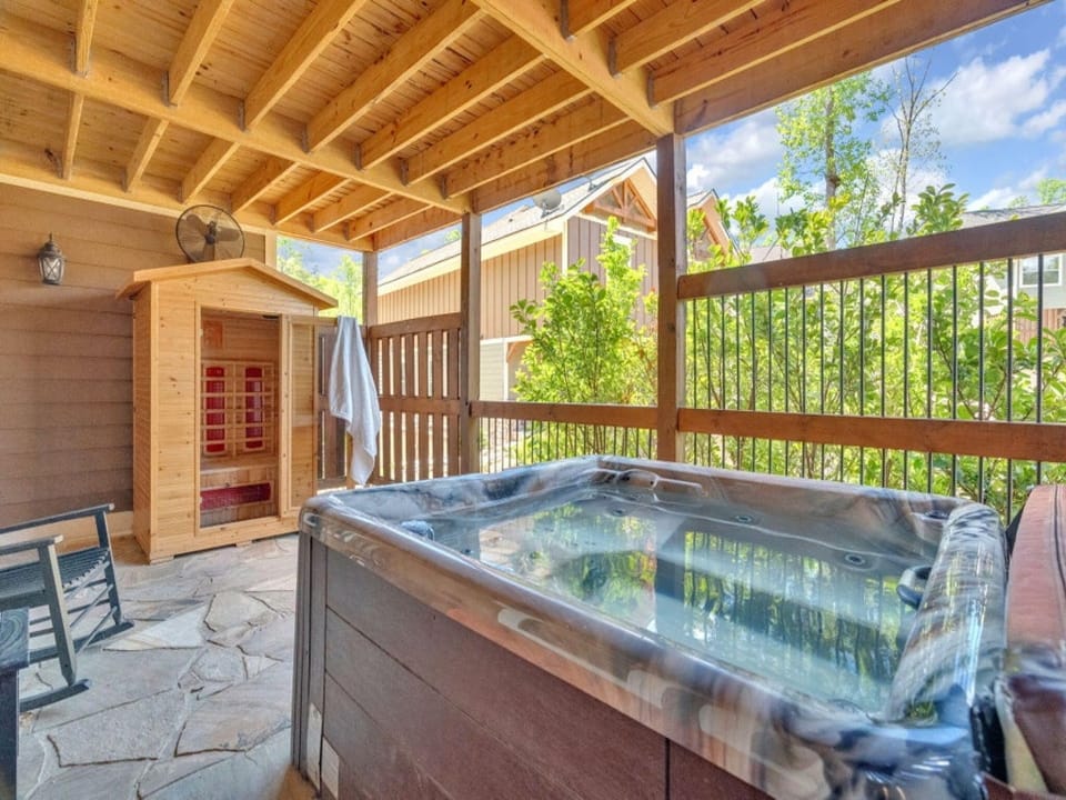 Hot tub