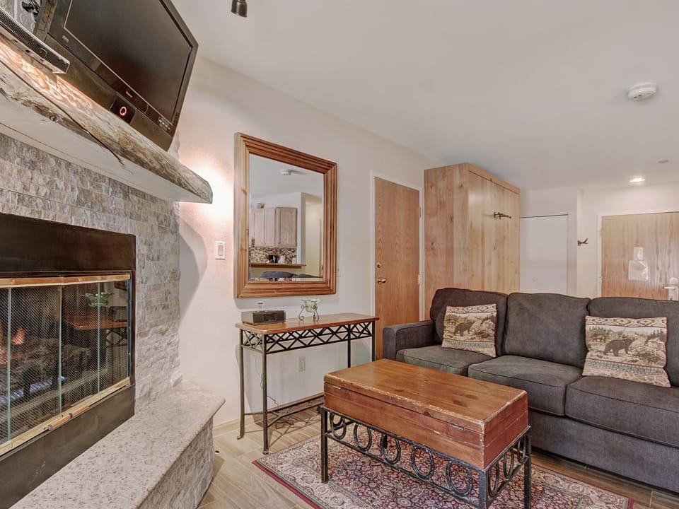 Studio Condo in the Heart of Breckenridge Apartment in Breckenridge