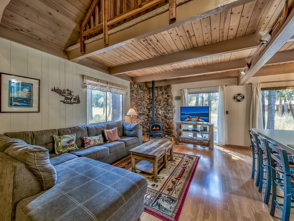 1625A  Atroari Chalet Chalet in Sierra Nevada