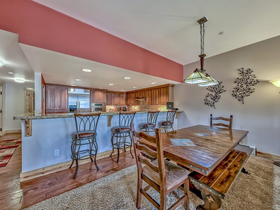 Three Bedroom Mountain Retreat at Kirkwood Townhouse in Kirkwood