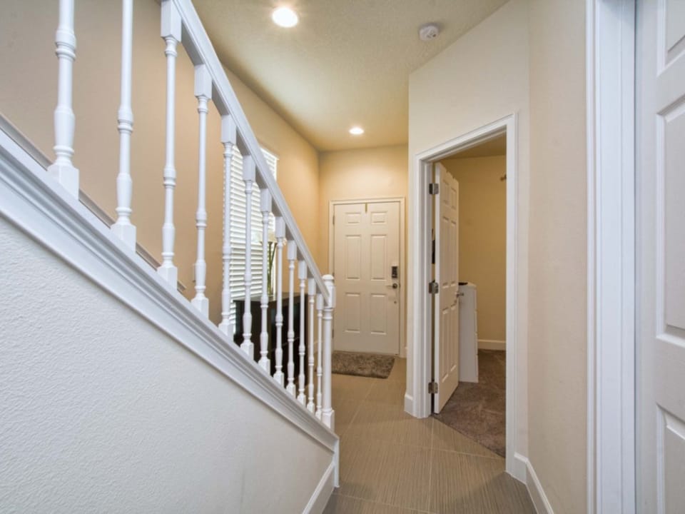 BEAUTIFUL HOUSE, PRIVATE SPLASH POOL, BALCONY OFF MASTER SUITE, FREE WIFI!!! Townhouse in Four Corners