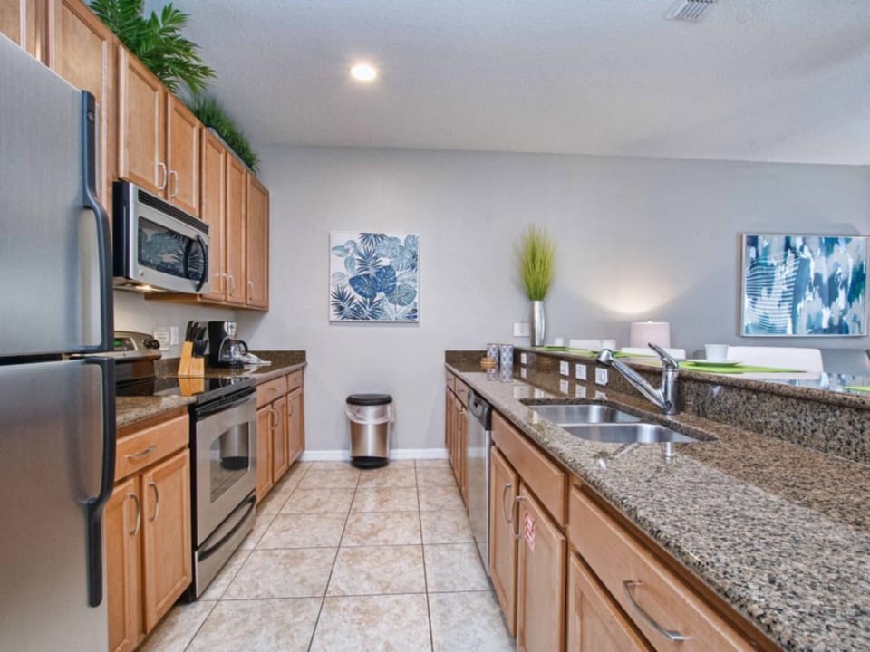 Adorable Family Townhome w/Splashpool!  Bright & Cheery Decor, Resort w/amenities, Free WiFi Townhouse in Four Corners