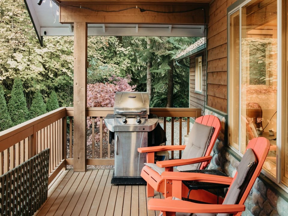 BBQ on front deck