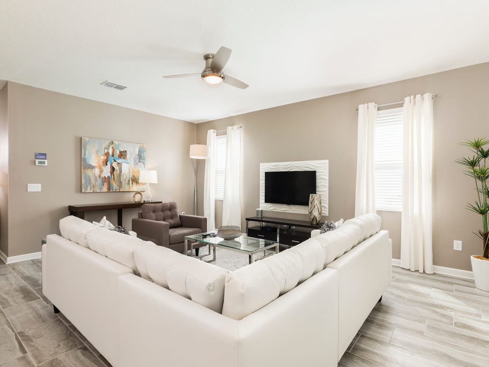 1516MB- the Retreat at ChampionsGate House in Four Corners