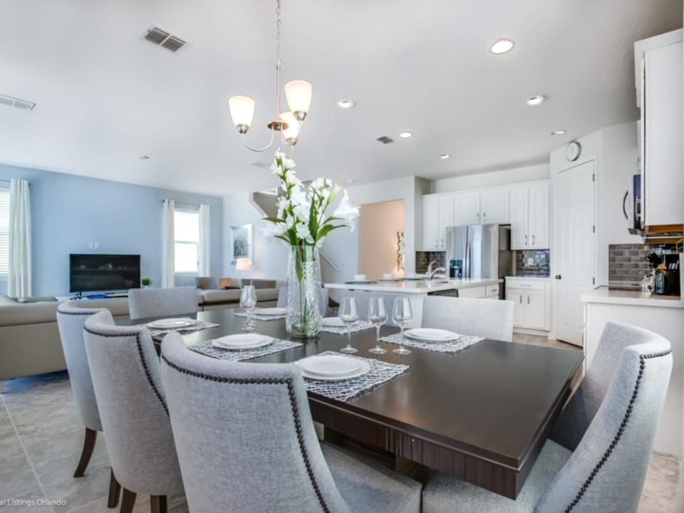 Orlando Newest  Resort Community Villa With Pool Townhouse in Four Corners