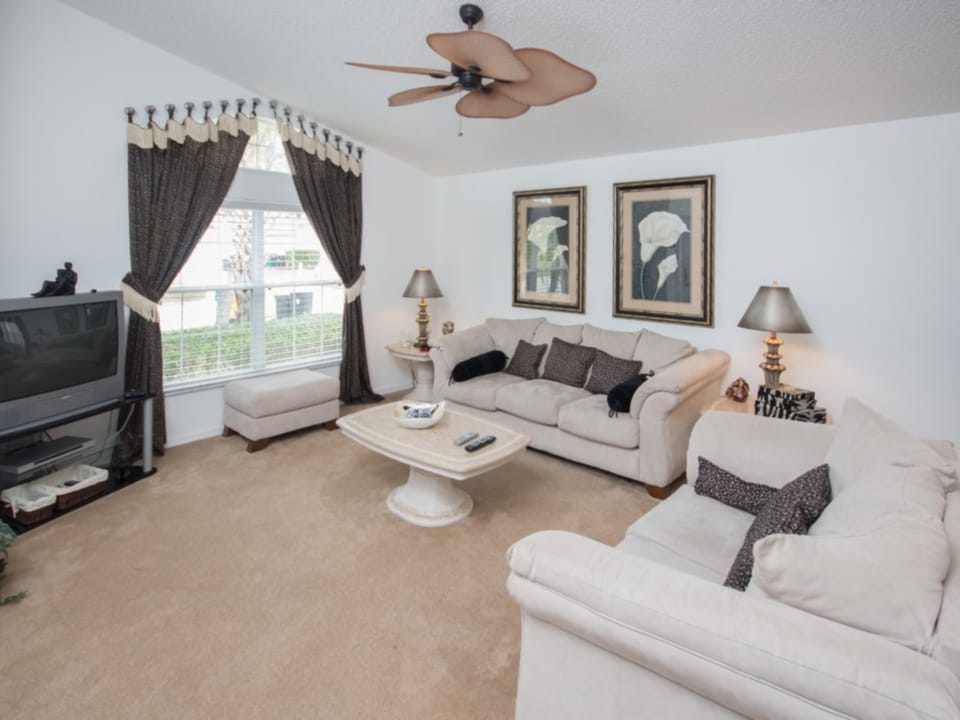 Private Pool Home in  Seasons Villa ** House in Kissimmee