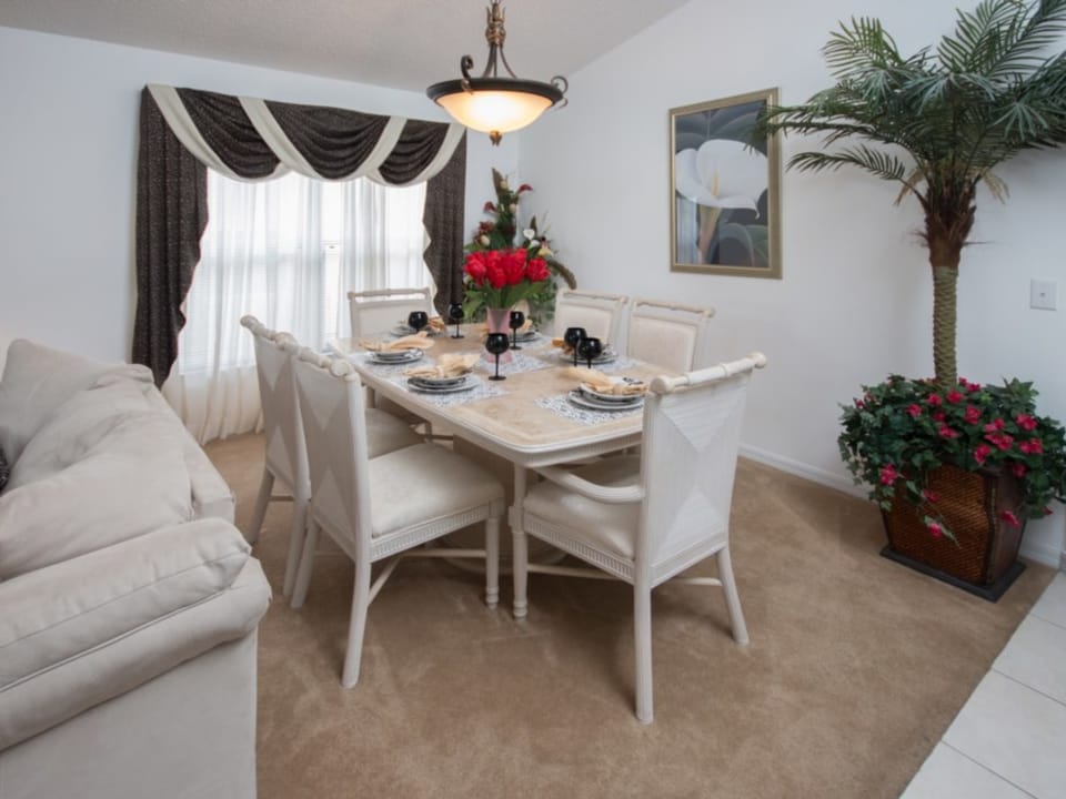 Private Pool Home in  Seasons Villa ** House in Kissimmee