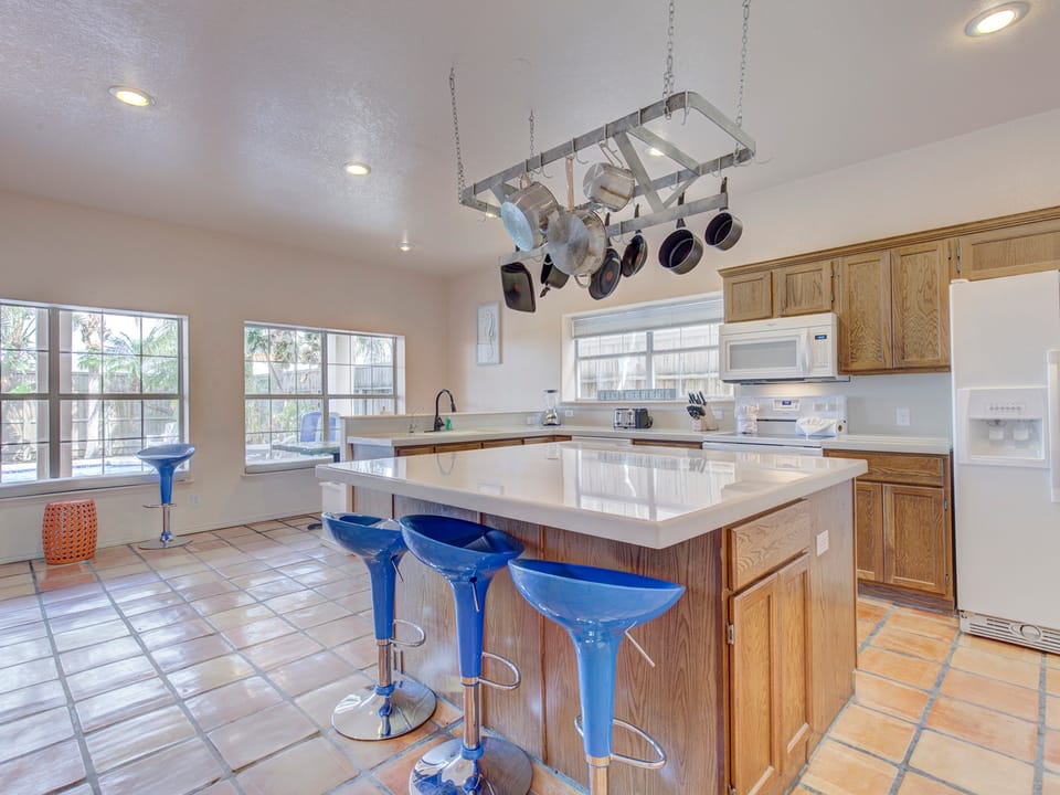 106 W Sunset Dr. House in South Padre Island
