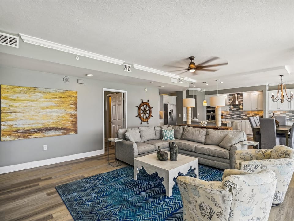floor plan-living area-_dsc8010