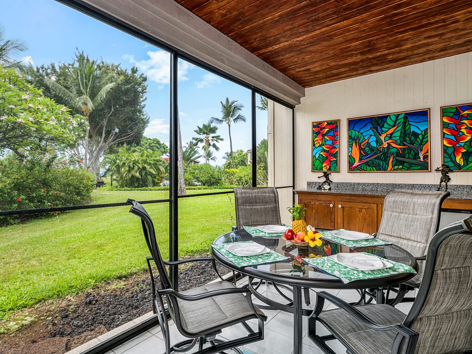 Keauhou Kona Surf & Racquet Club#6-104 Apartment in Big Island