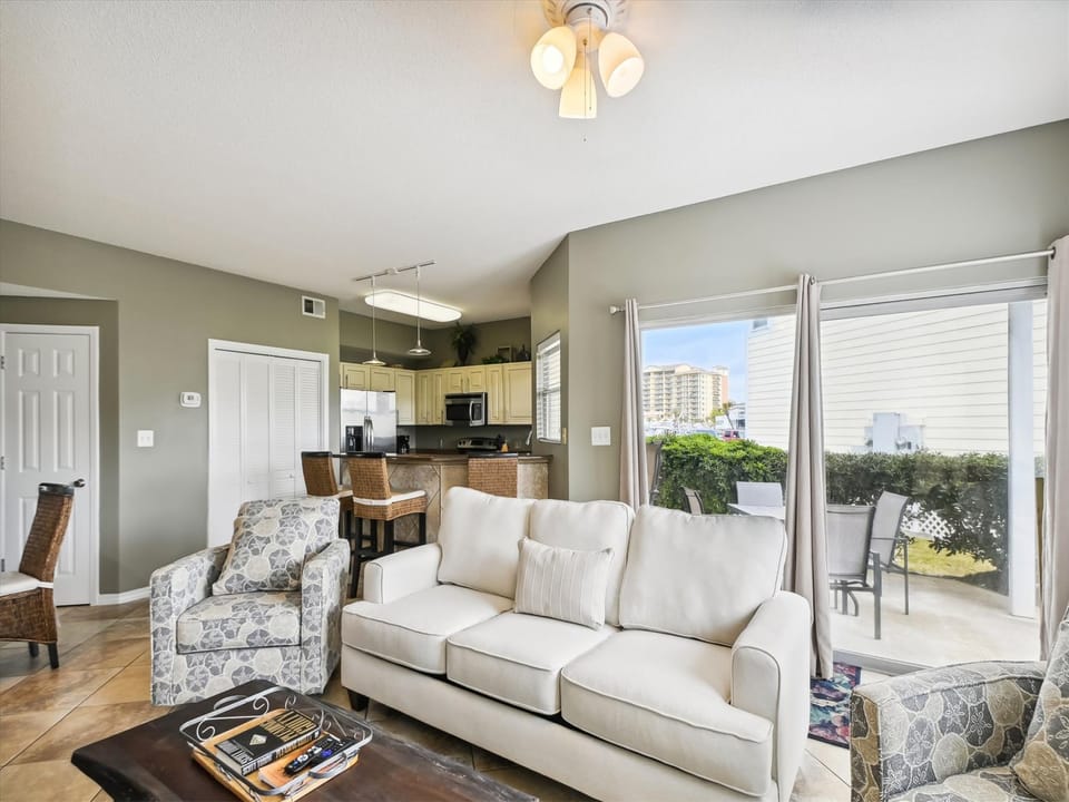 floor plan-living room-_dsc2765