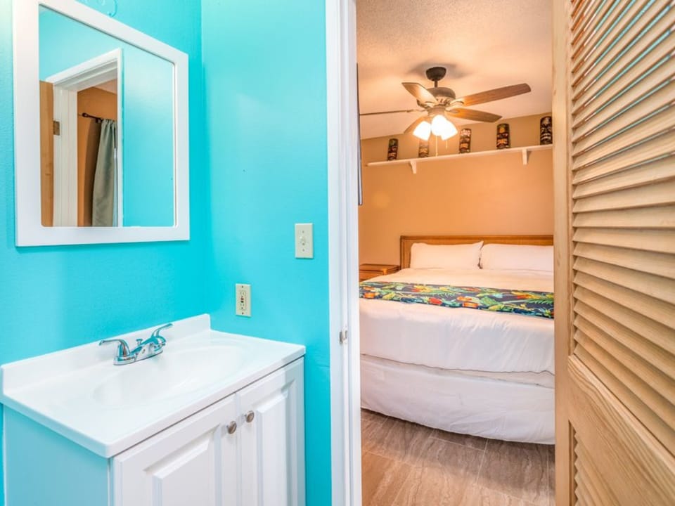 Kona Shores#130 Apartment in Holualoa