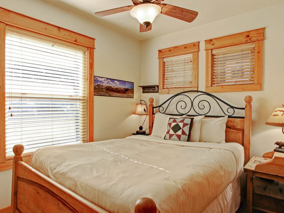 Mount Acoma 38 - Queen bed in the upstairs bedroom.
