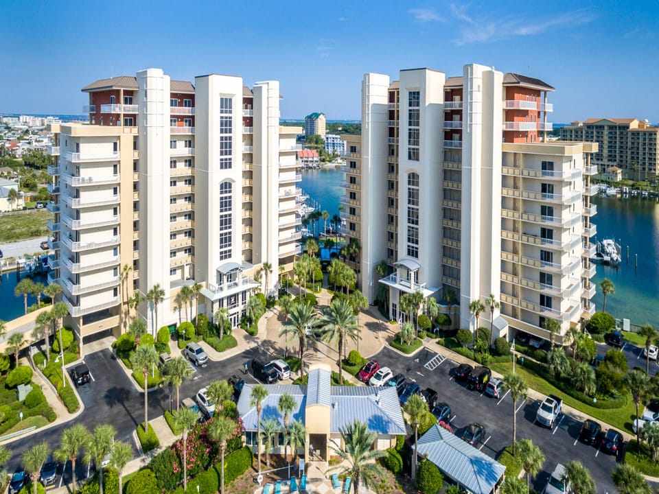 Harbor Landing