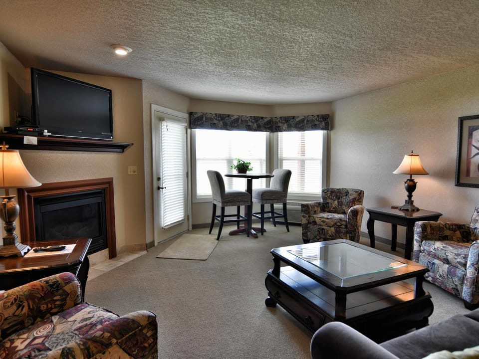 Unit 311 1 BD/ 1 BA condo Apartment in Wisconsin