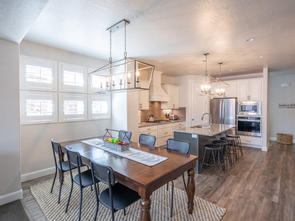 Southern Hills Escape Villa in St George