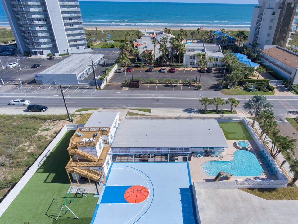 Aerial view of 1915 Gulf & the beach!