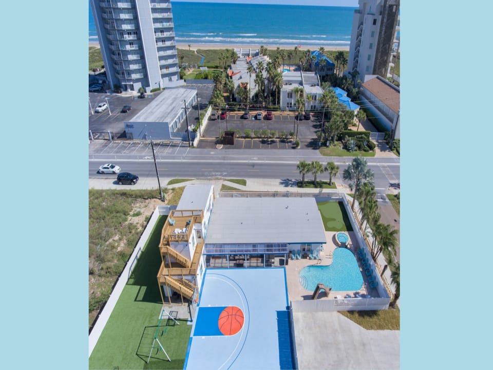 Aerial view of 1915 Gulf & the beach!