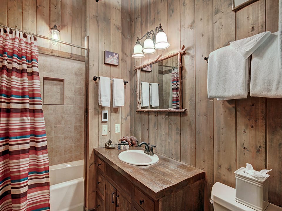 Bathroom - Bear Lodge - Breckenridge Vacation Rental
