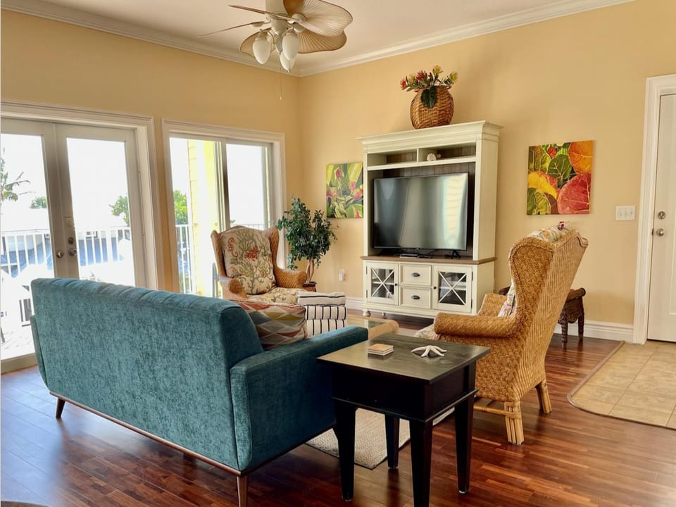DOWNSTAIRS LIVING ROOM