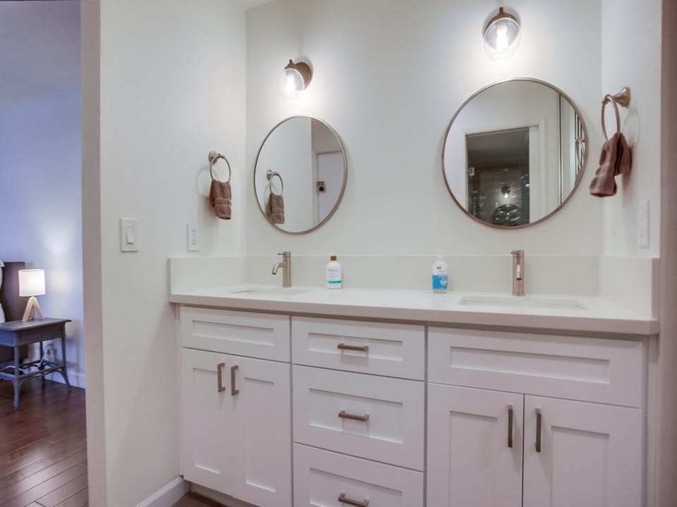 Double Sink