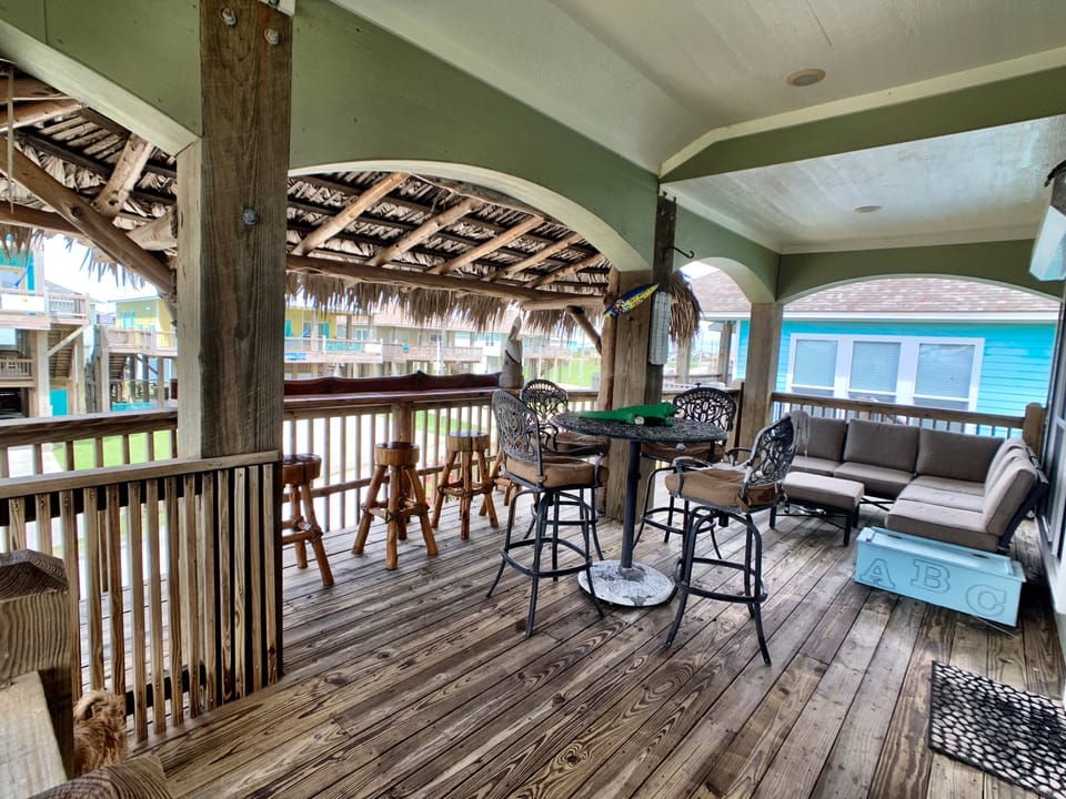 Los Pelicanos House in Bolivar Peninsula