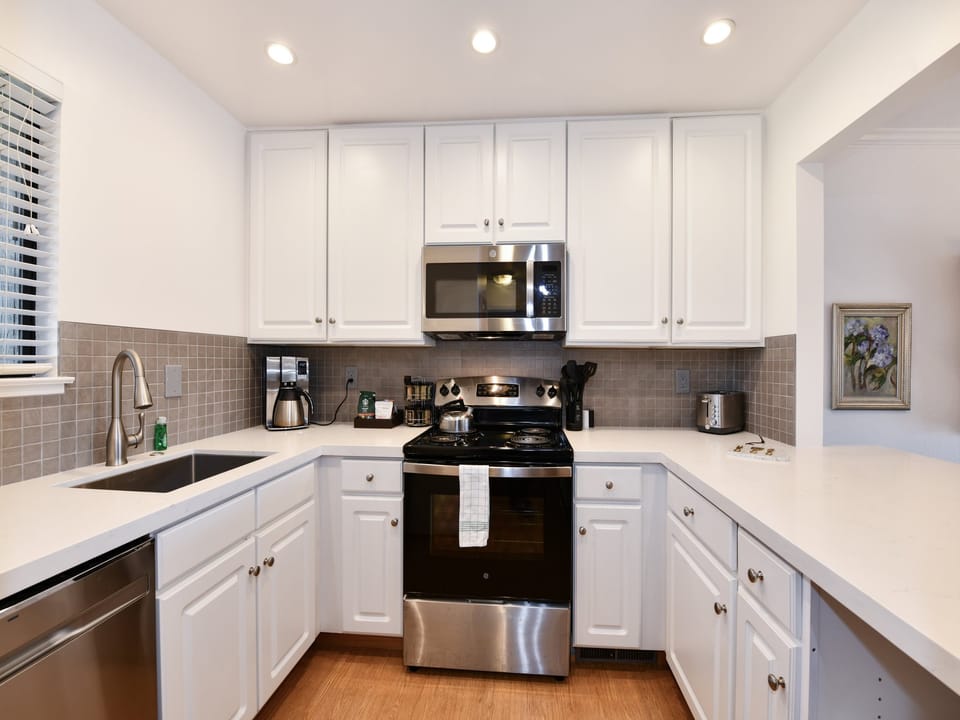 Updated and remodeled kitchen