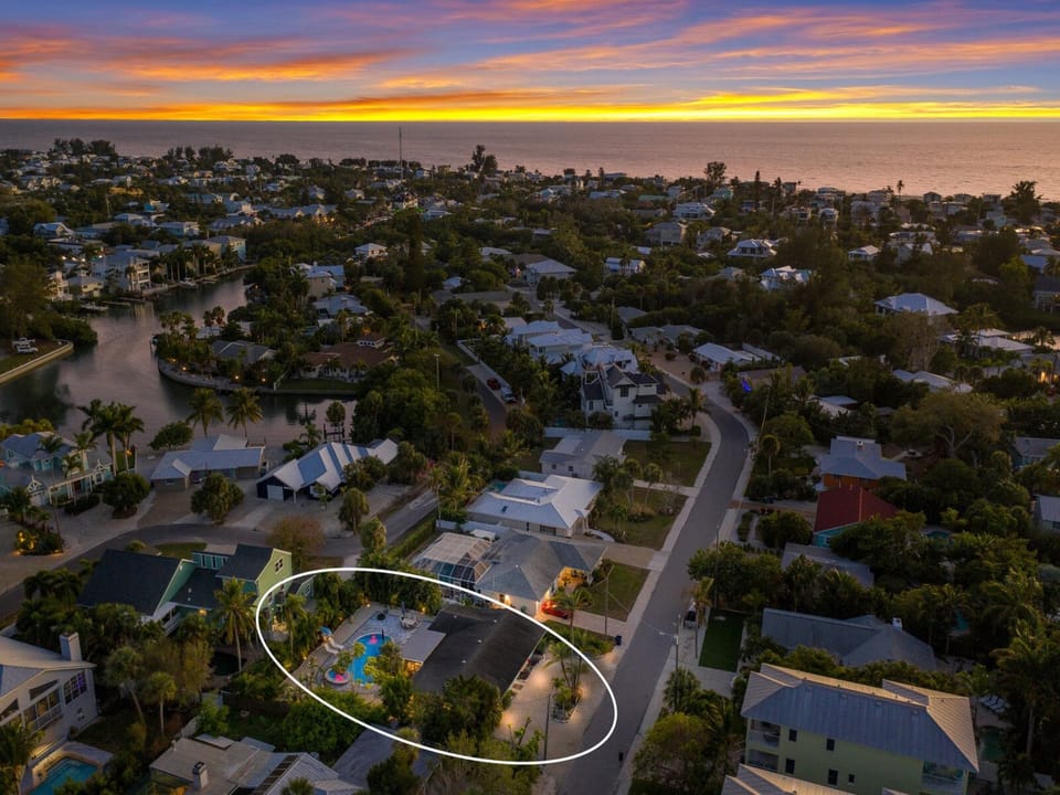 Neighborhood