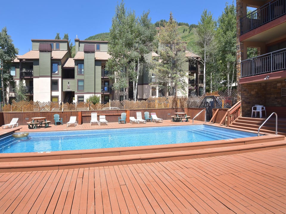 Breakaway-West-212-MLS_25