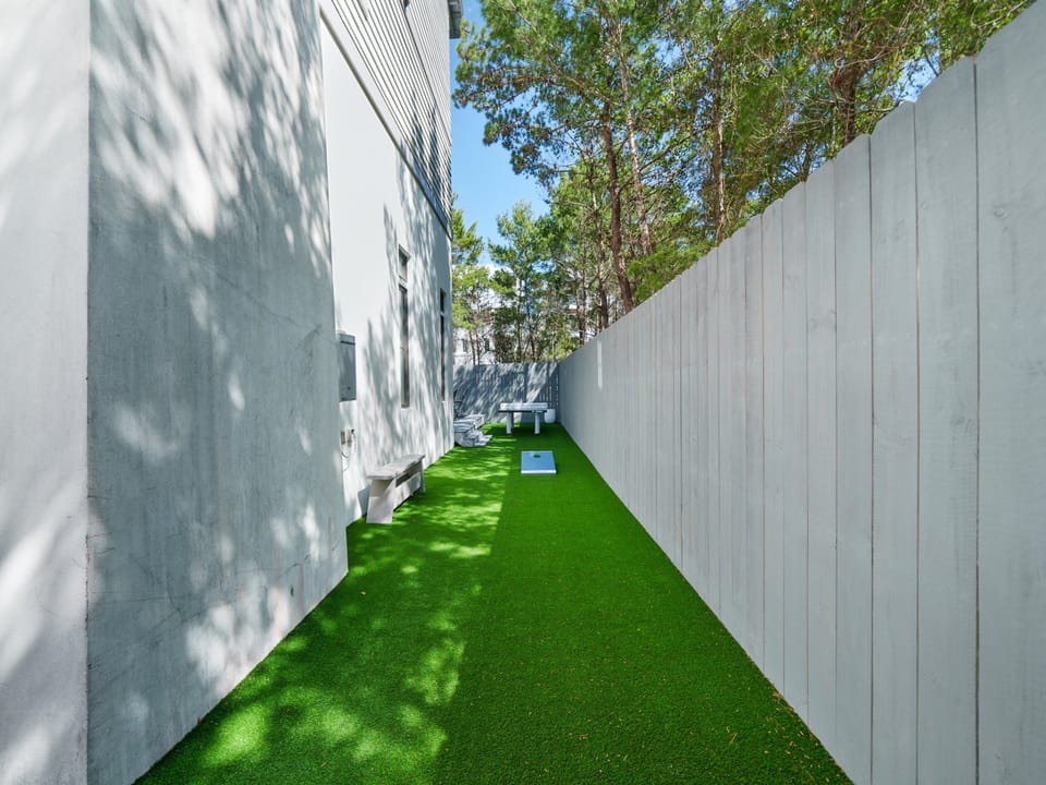 Winston At Rosemary | Outdoor Kitchen | Gas Firepit | Ping-Pong Table | Cornhole | Expansive Lounging Area